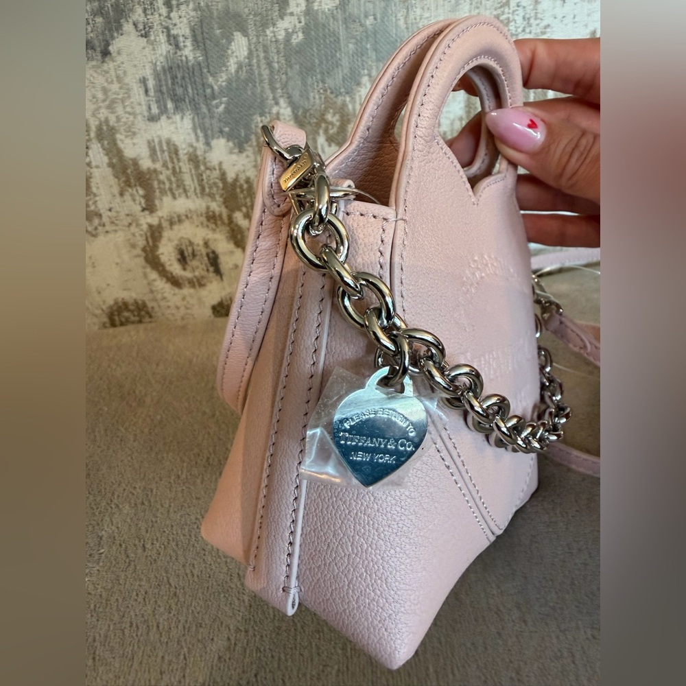 New Tiffany & Co. Blush Pink Mini Return to Tiffany Heart Bag with Silver Chain - Picture 3 of 7